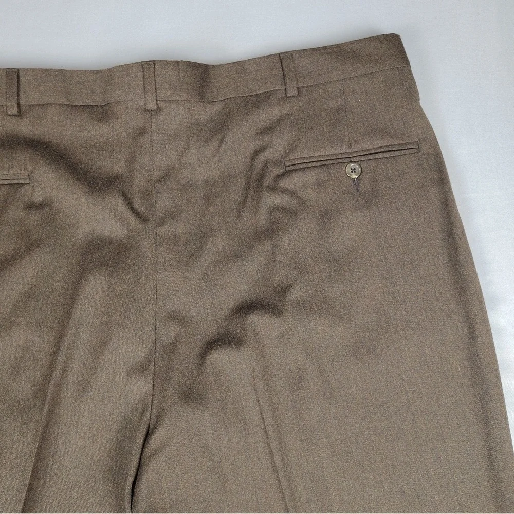 VTG Claiborne Dress Pants Mens 42x32 Brown 100% Worsted Wool Pleated Cuffed NWOT